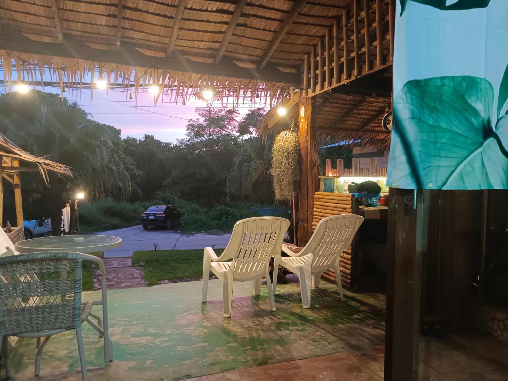 Tiki Bar-Kantiang Guesthouse Ко-Ланта Экстерьер фото